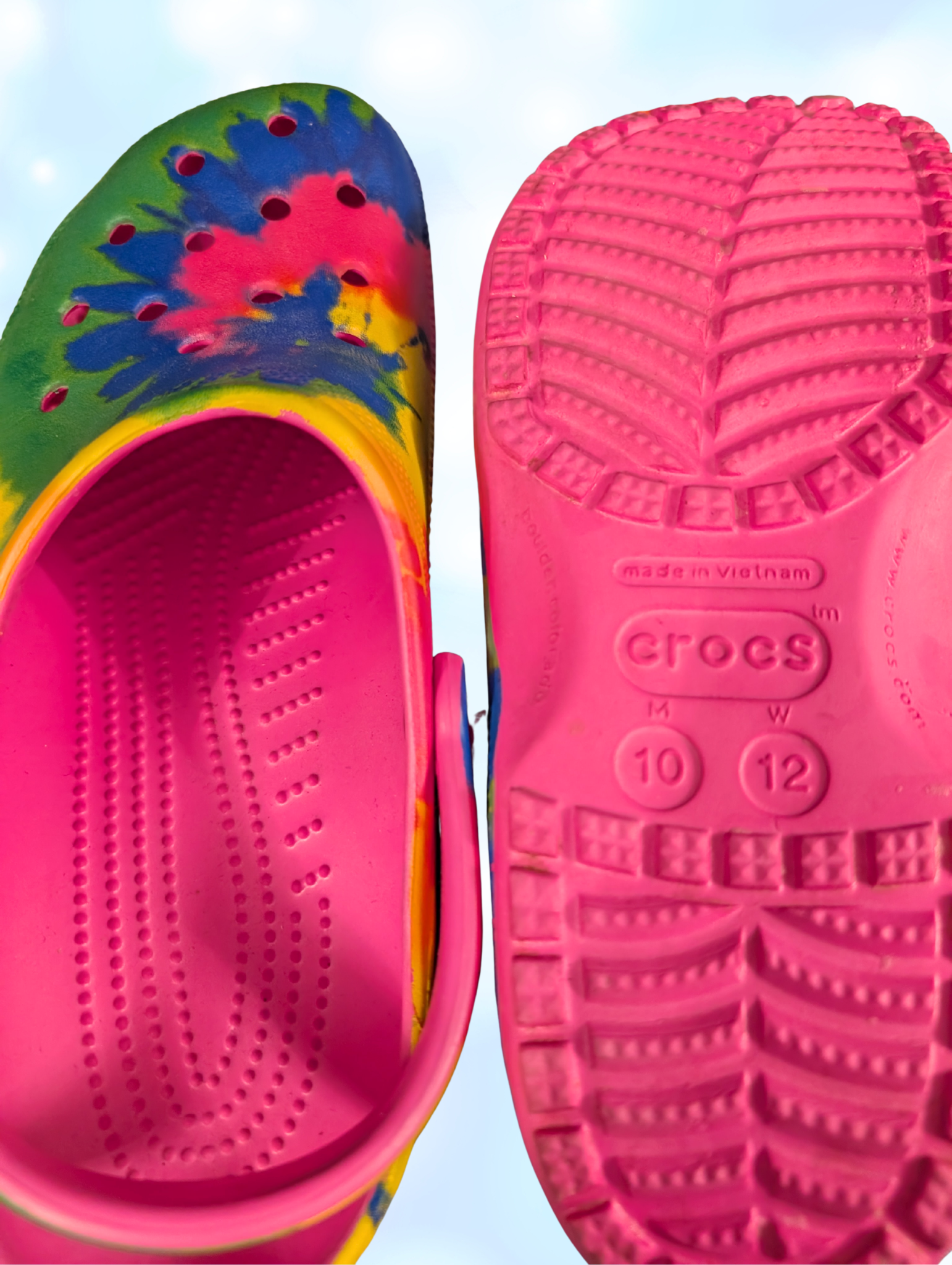 Tie-Dye Crocs – Pride Edition (Unisex Men’s 10 / Women’s 12)